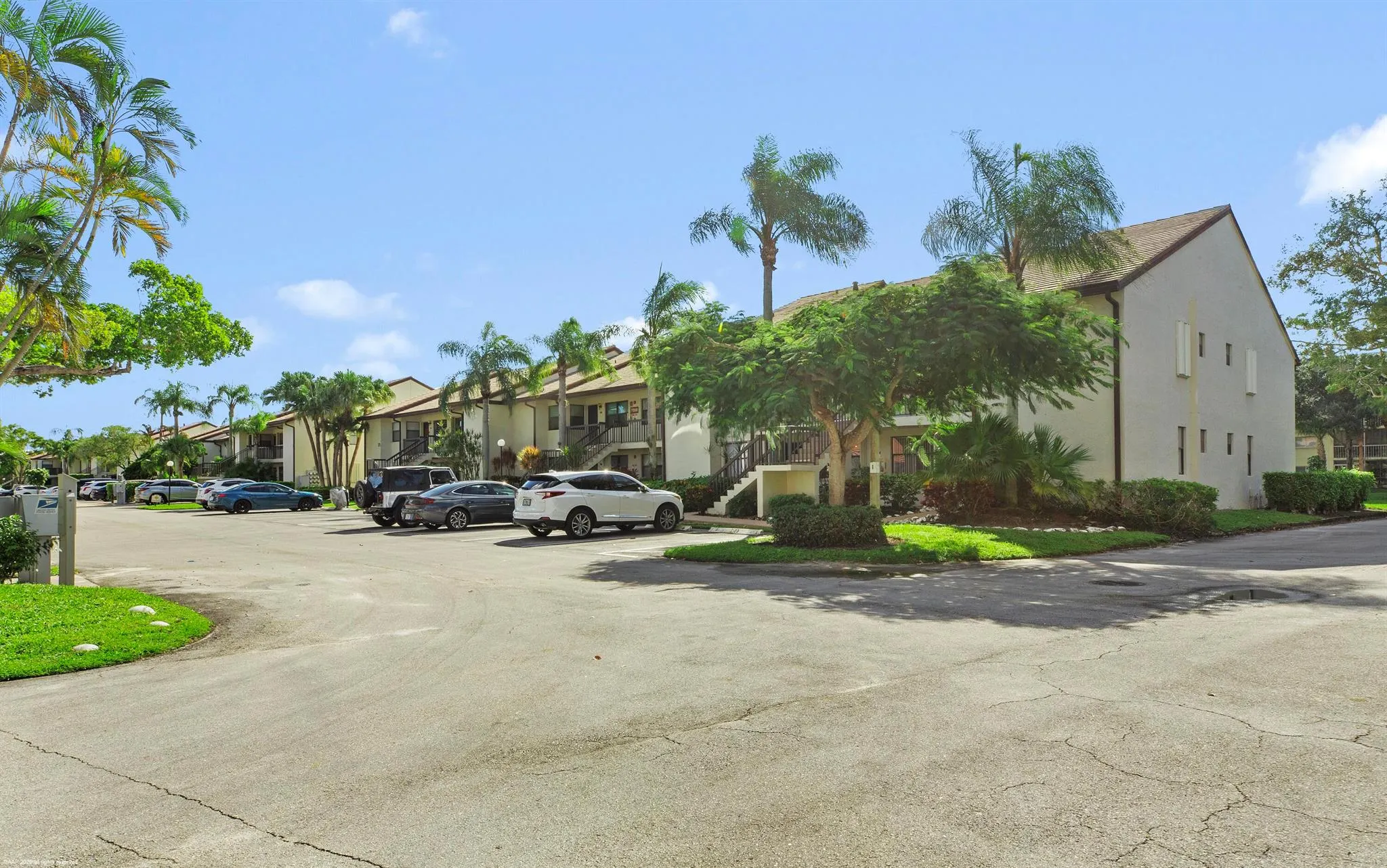 7698 Tahiti Lane, #105