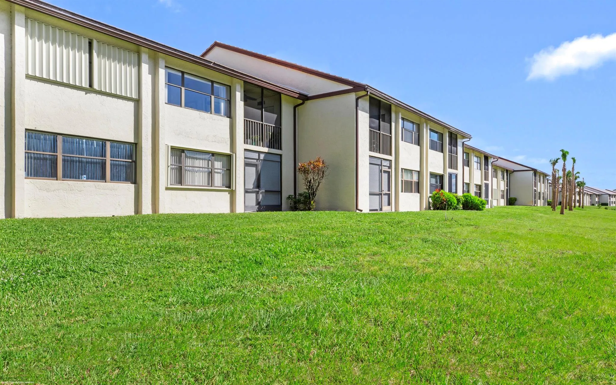 7698 Tahiti Lane, #105