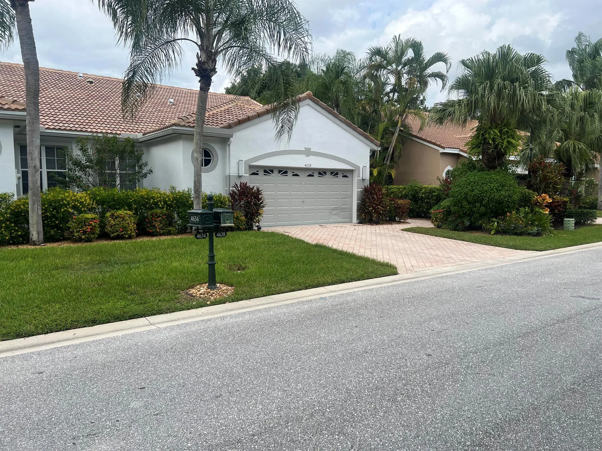 4638 Carlton Golf Drive