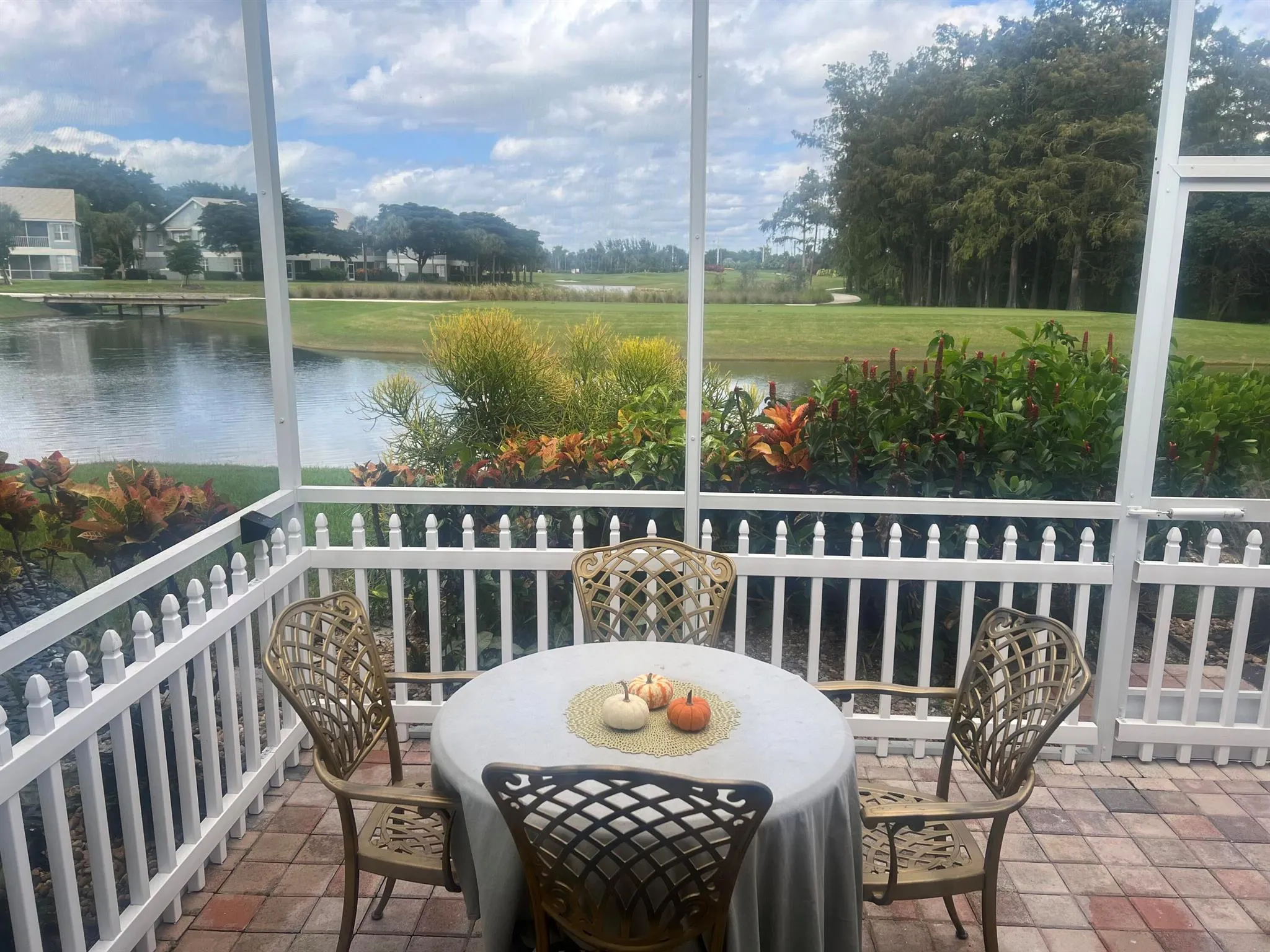 4638 Carlton Golf Drive