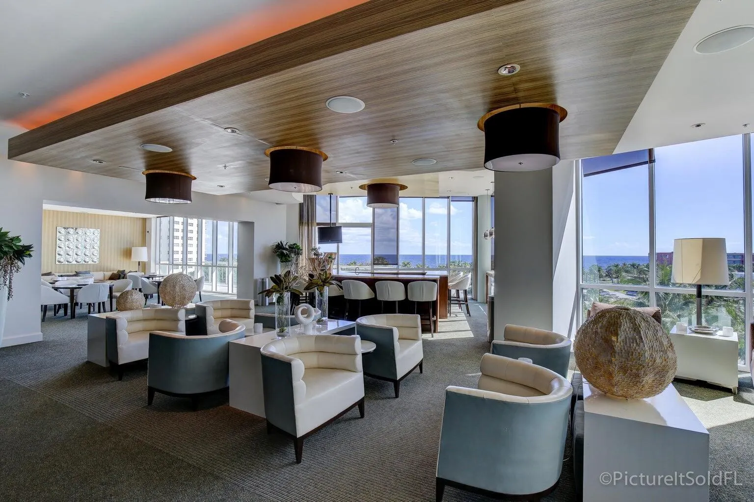 1 N Ocean Boulevard, #702