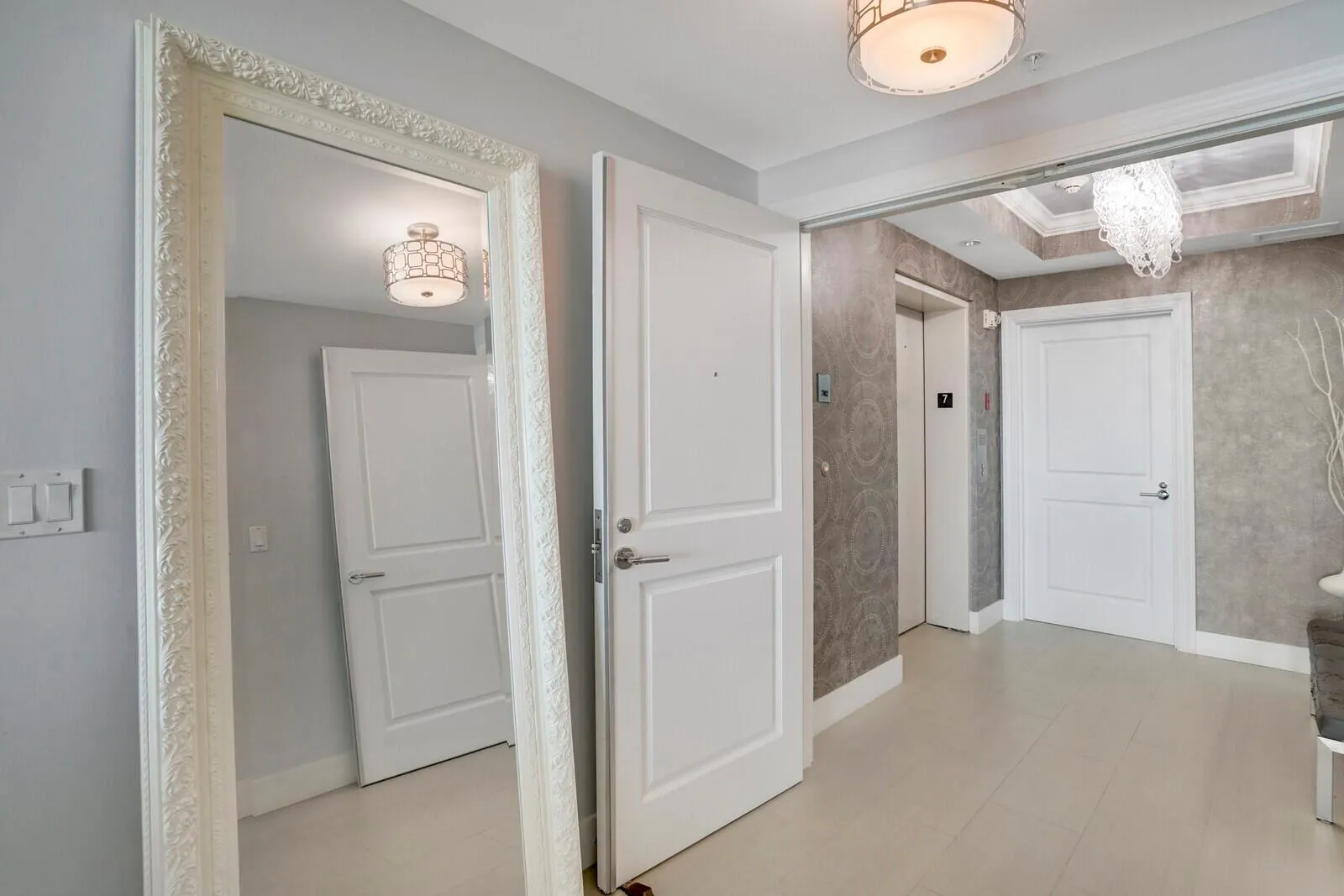 1 N Ocean Boulevard, #702