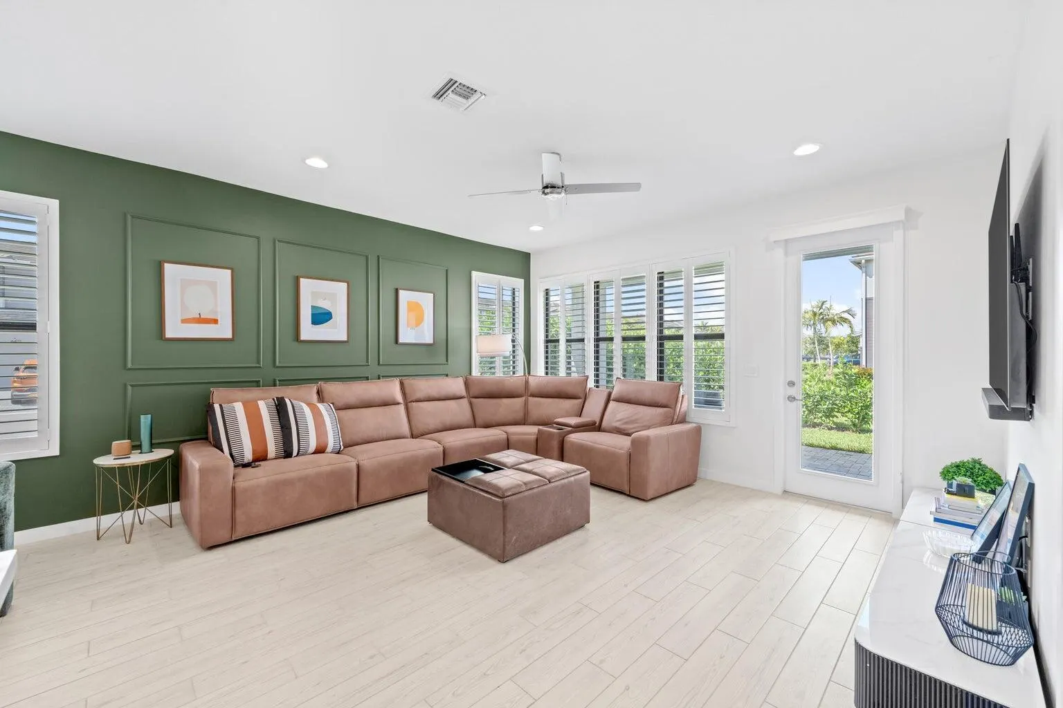 8781 Corvus Drive