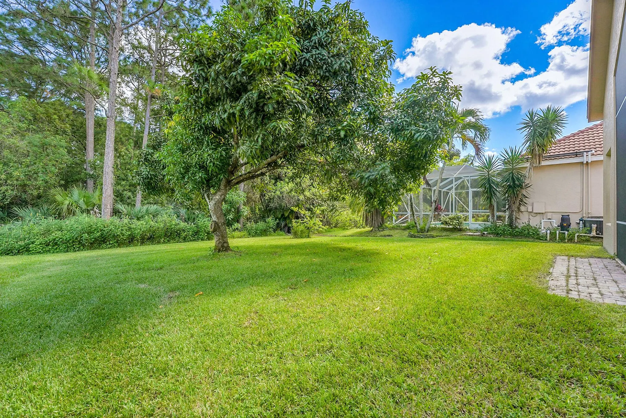 732 SW Munjack Circle