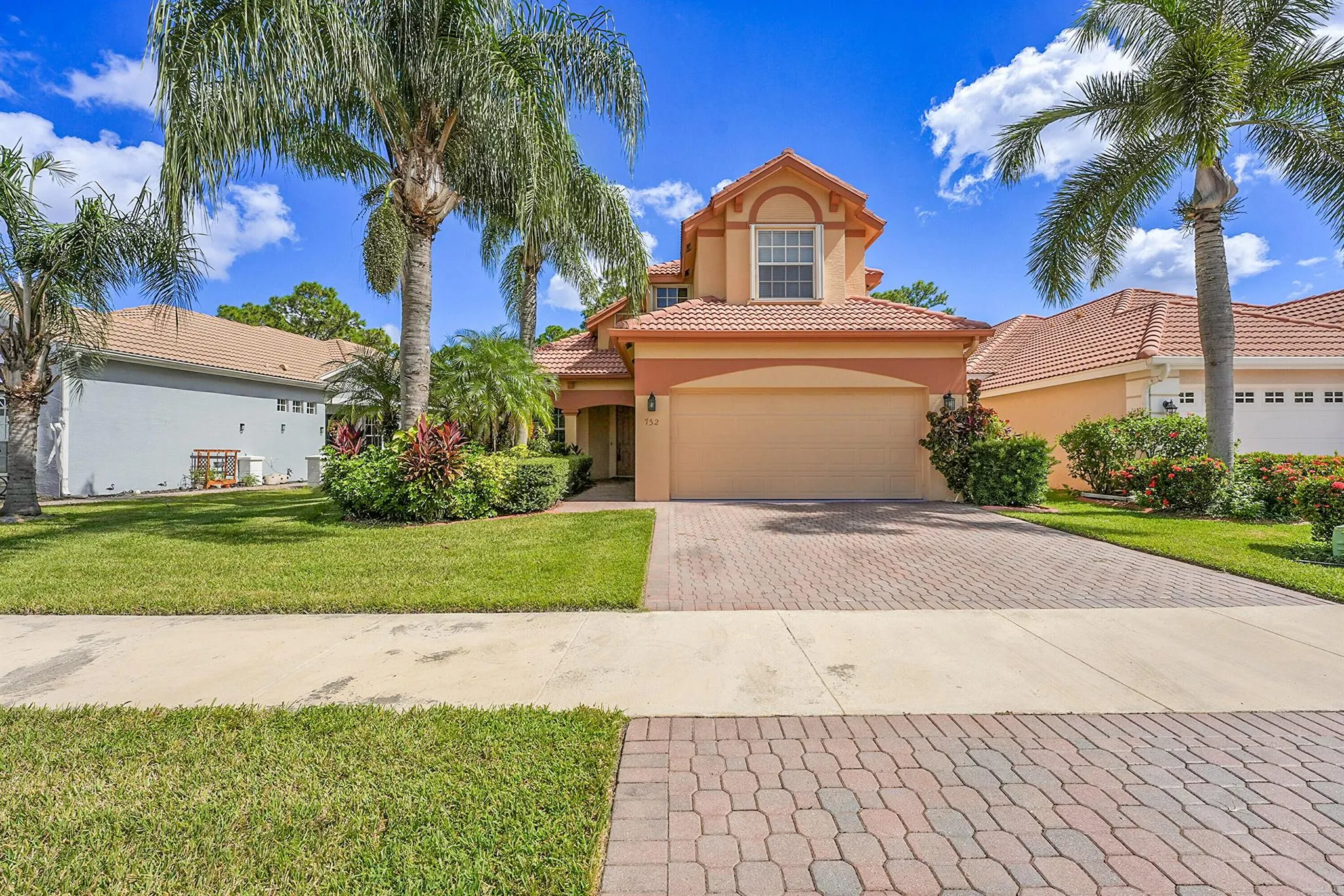 732 SW Munjack Circle