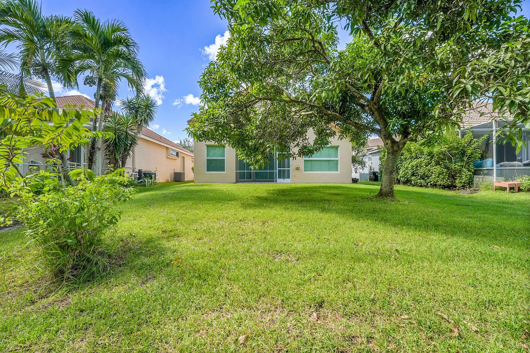 732 SW Munjack Circle