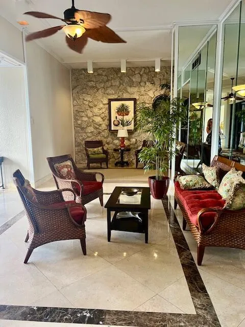 5600 N Flagler Drive, #1110