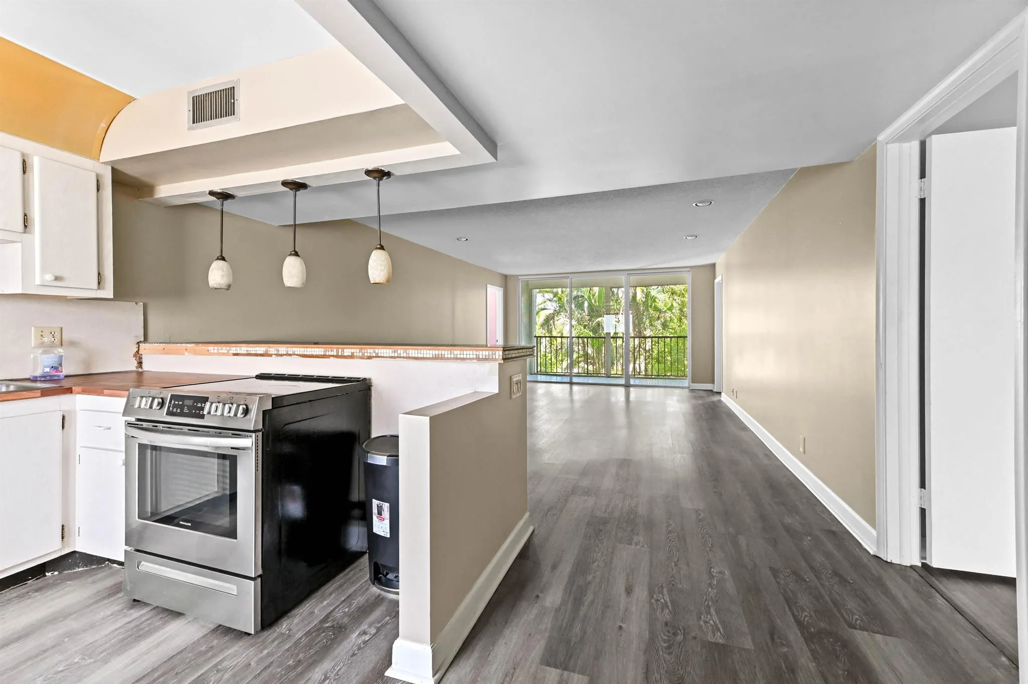 4080 Tivoli Court, #202