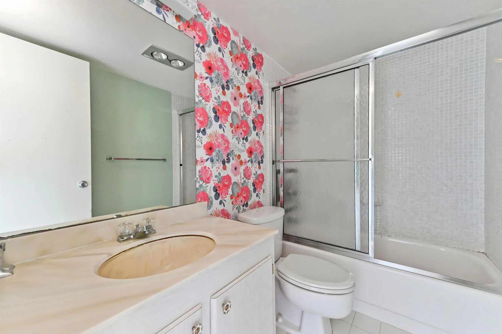 4080 Tivoli Court, #202