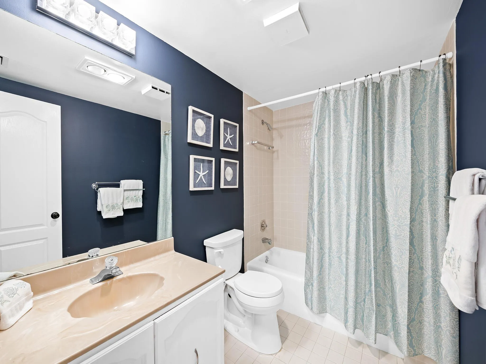 2917 S Ocean Boulevard, #304