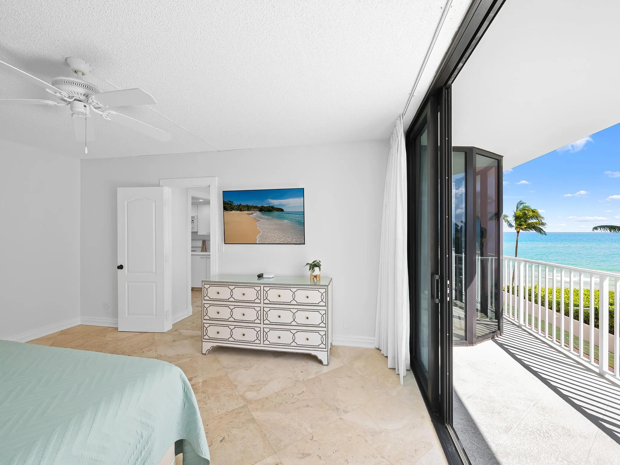 2917 S Ocean Boulevard, #304