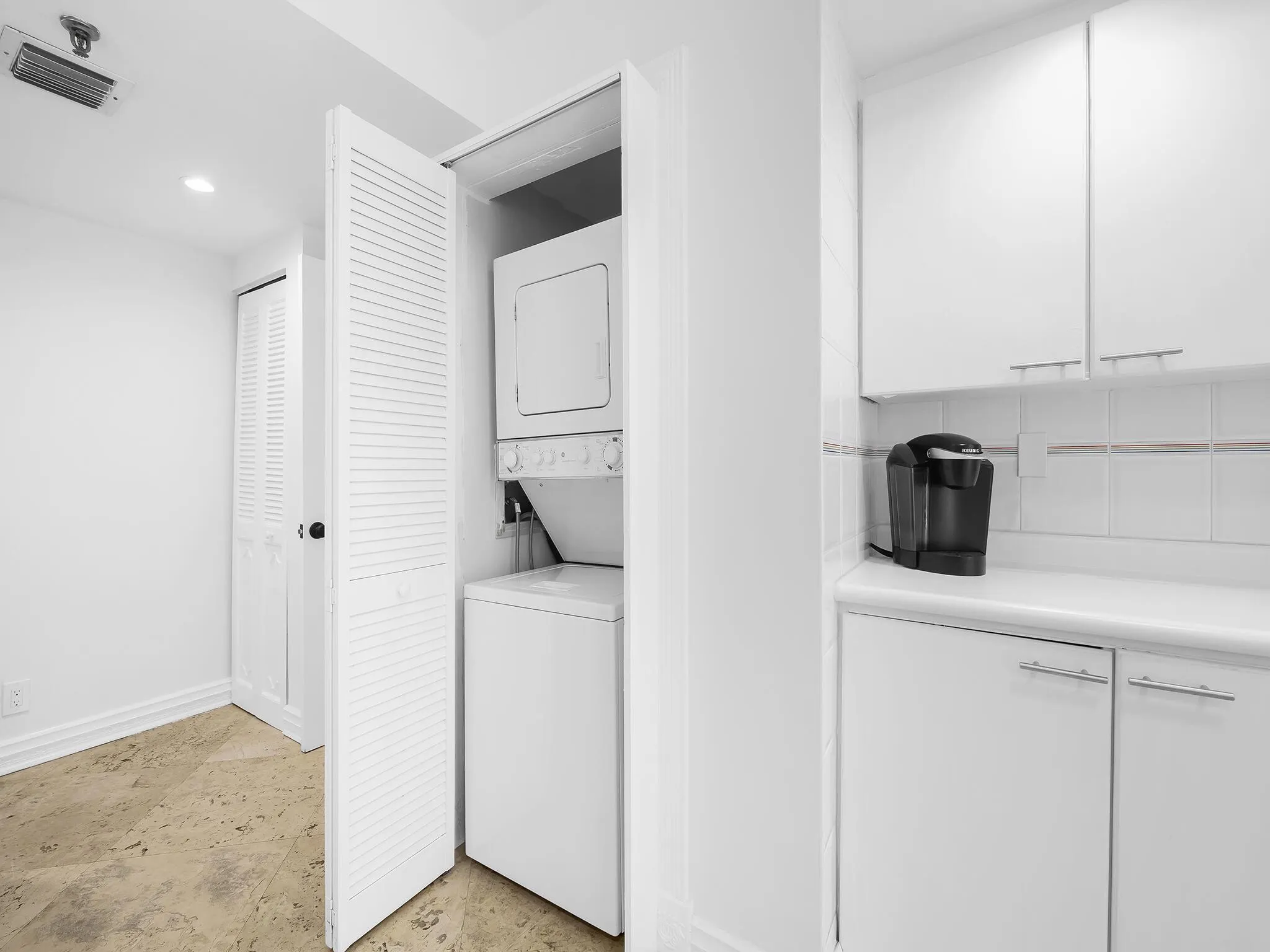 2917 S Ocean Boulevard, #304