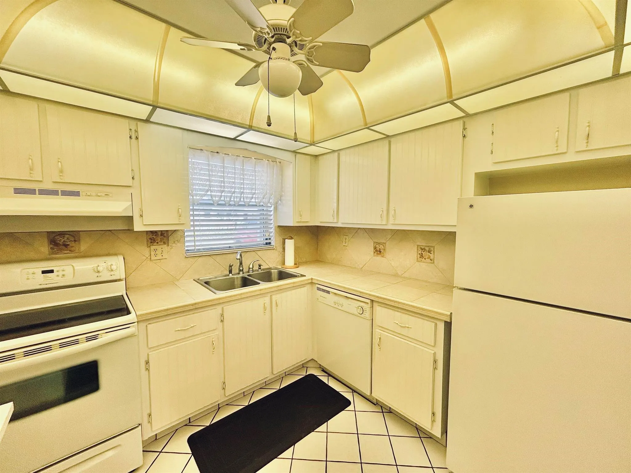 2787 Dudley Drive W, #G