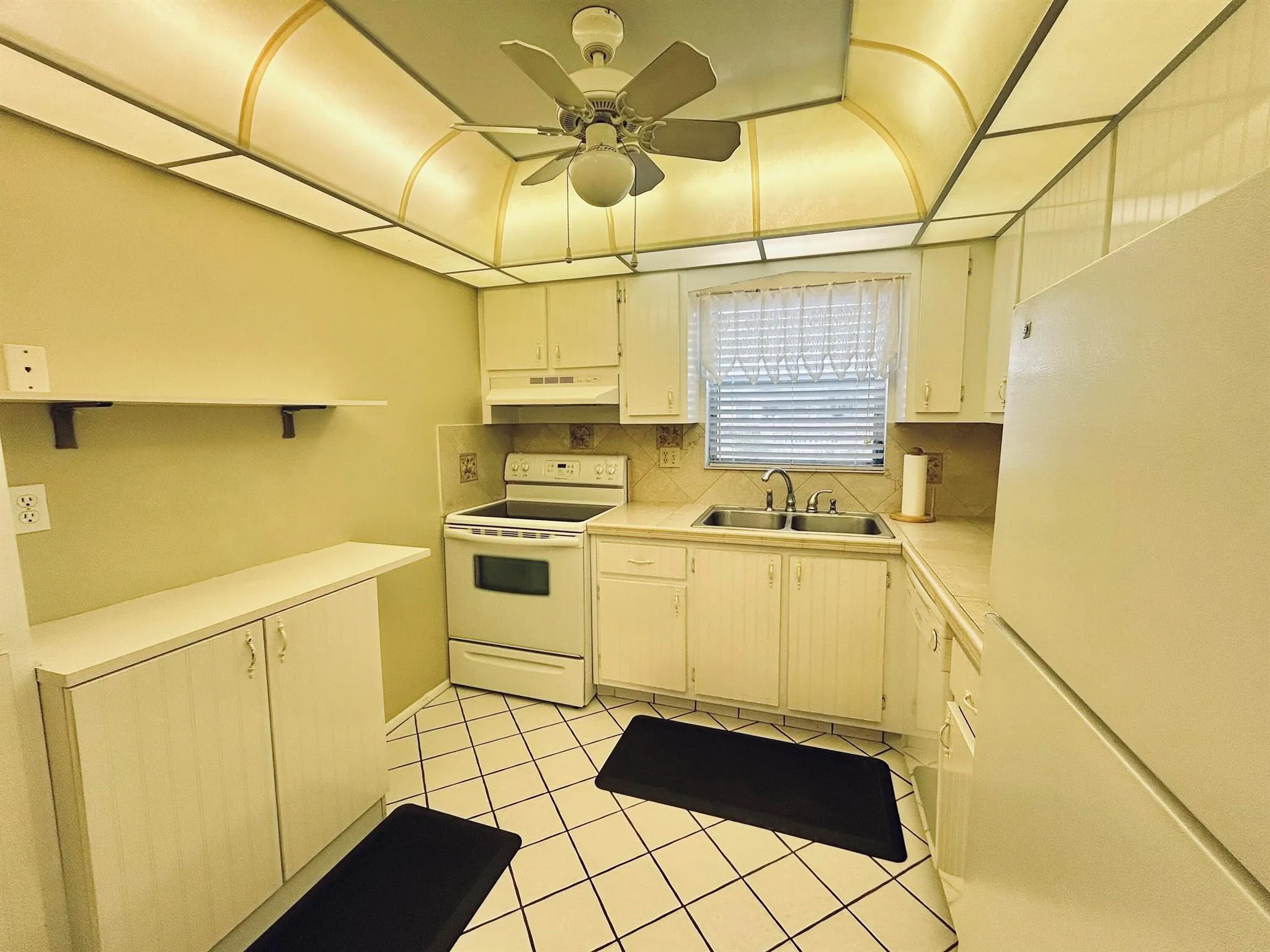 2787 Dudley Drive W, #G
