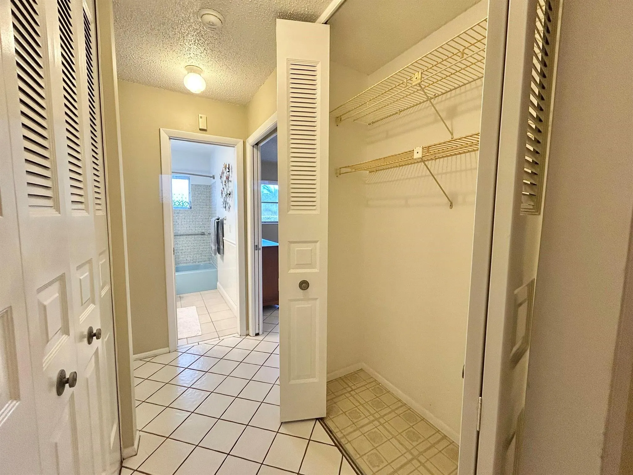 2787 Dudley Drive W, #G