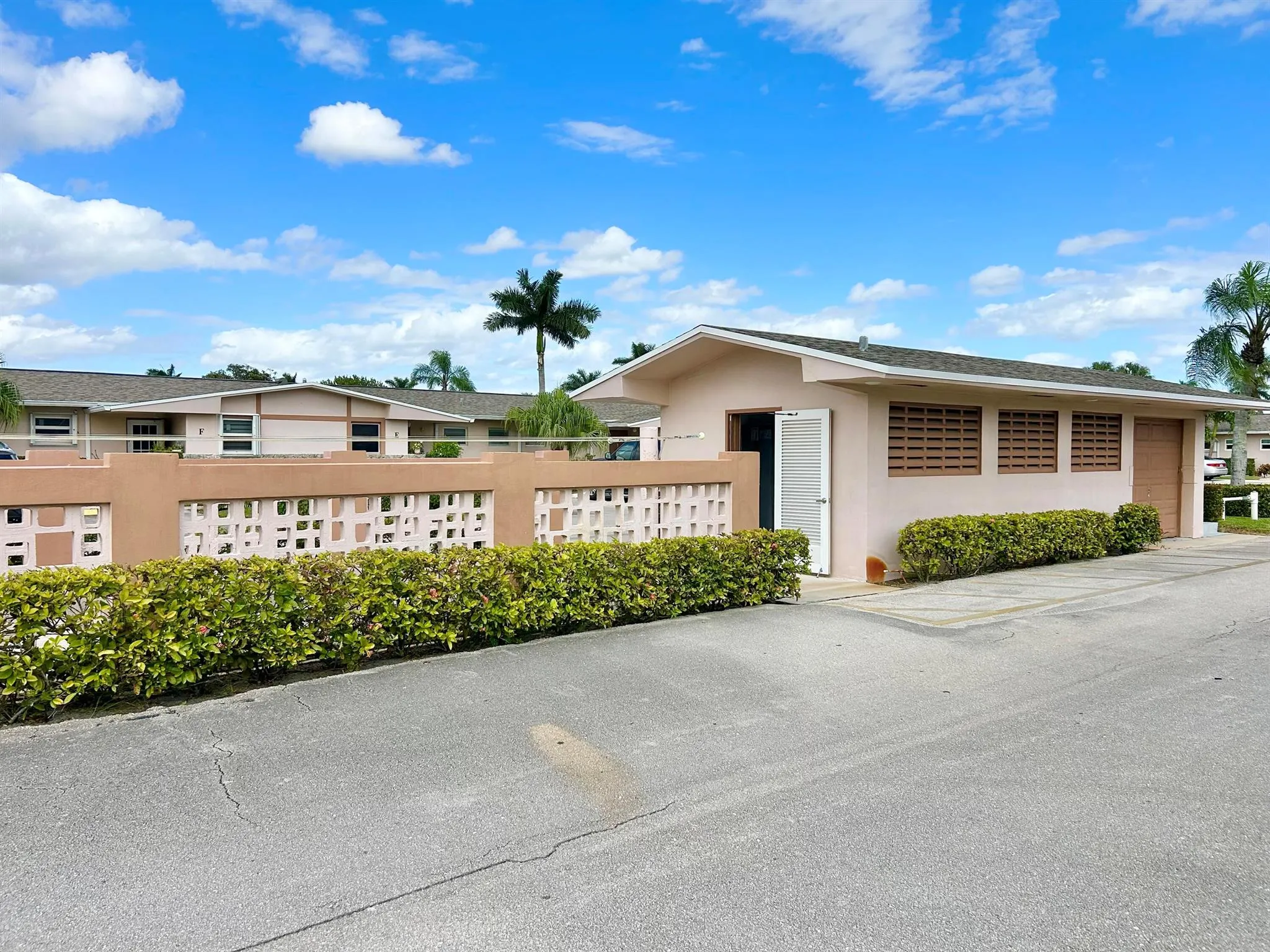 2787 Dudley Drive W, #G