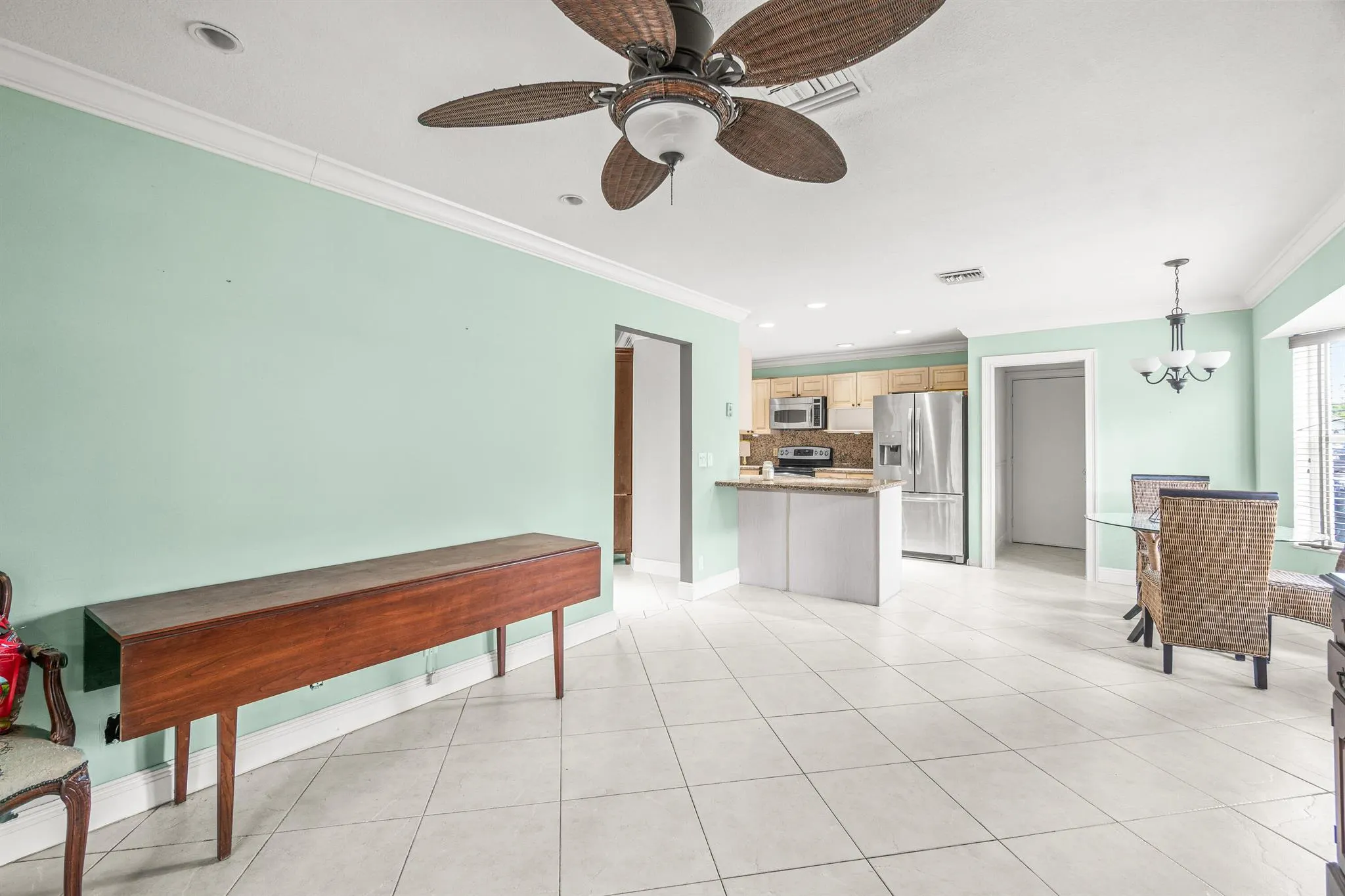 8412 White Egret Way