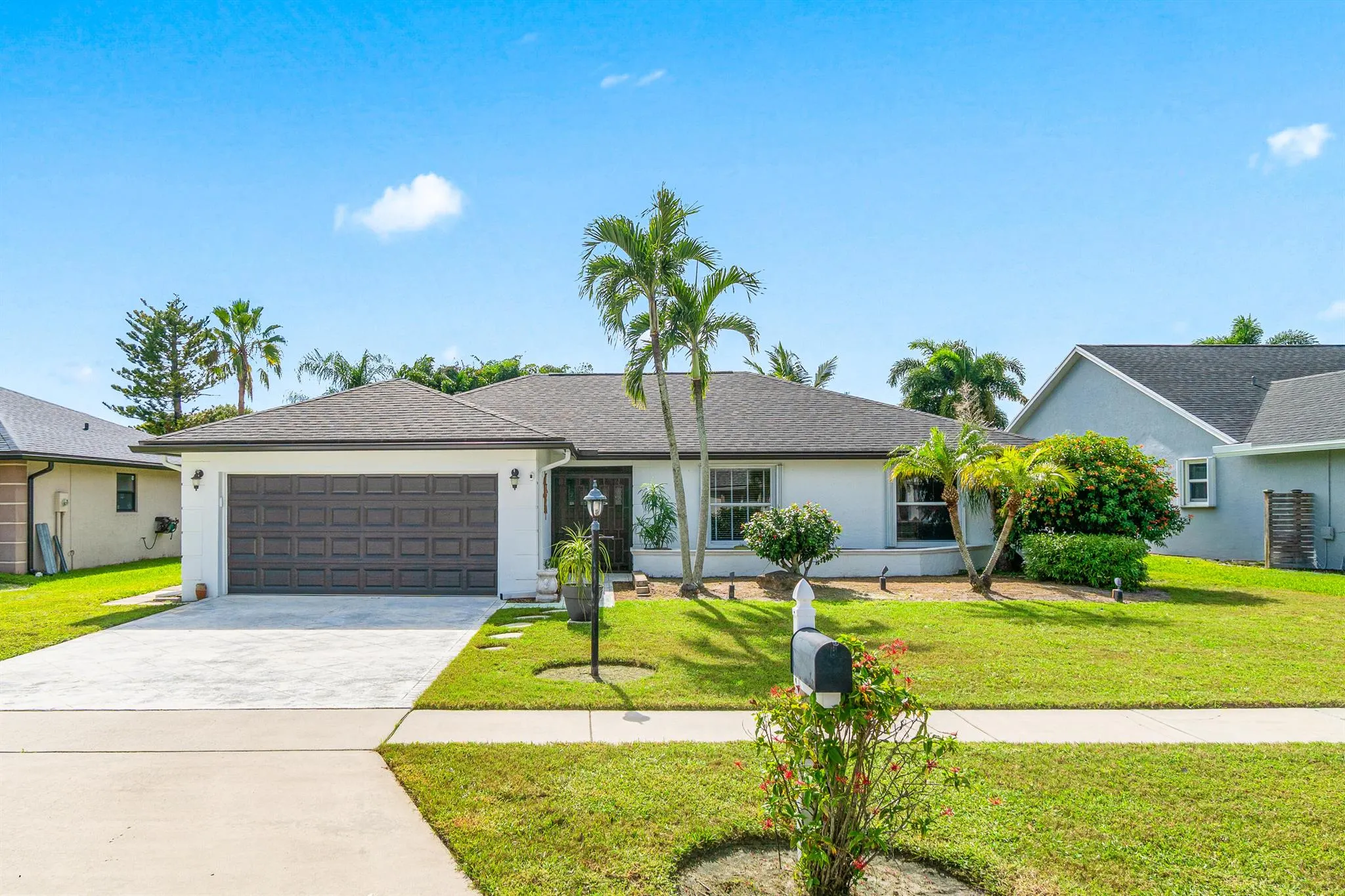 8412 White Egret Way