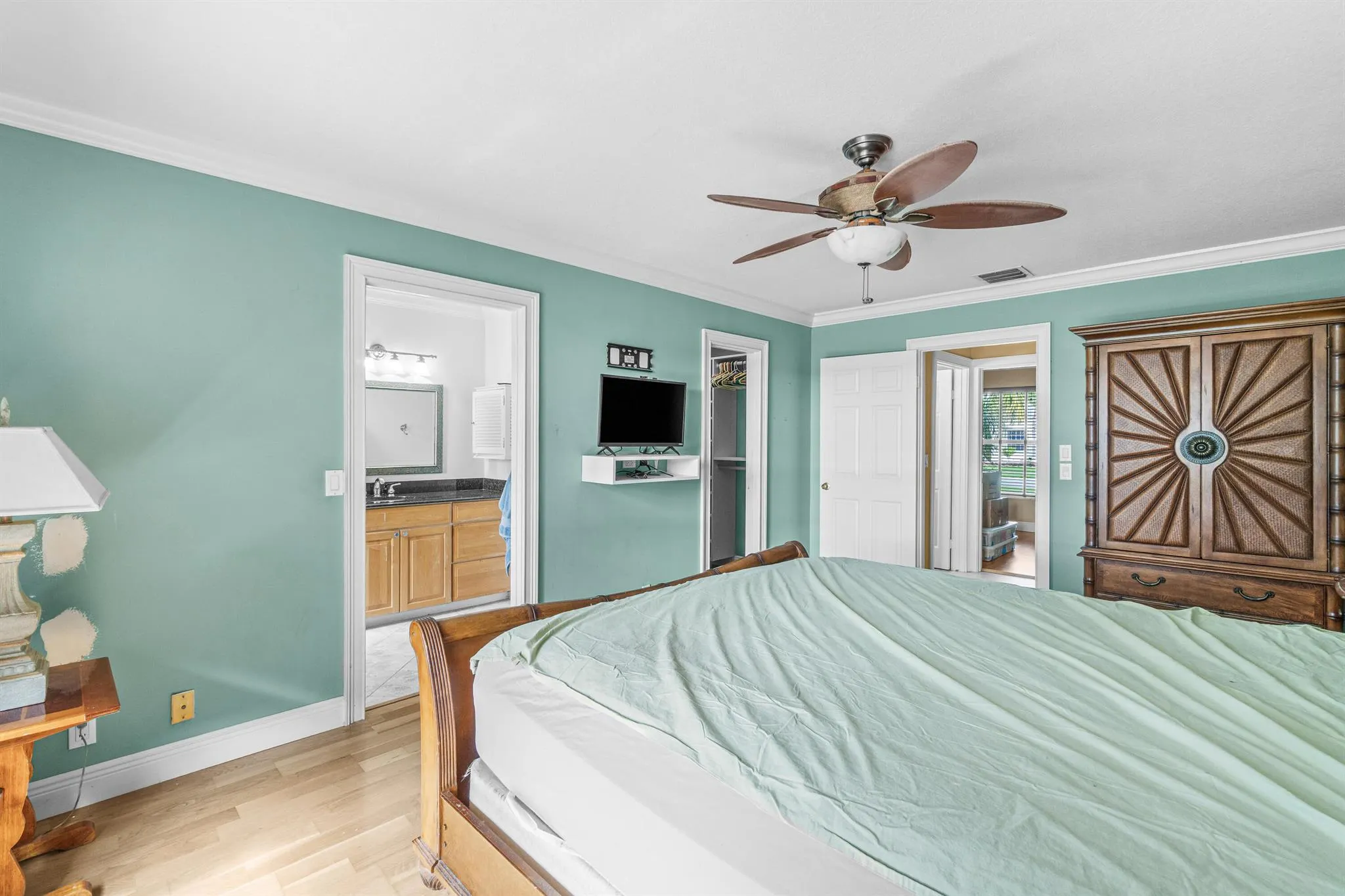 8412 White Egret Way