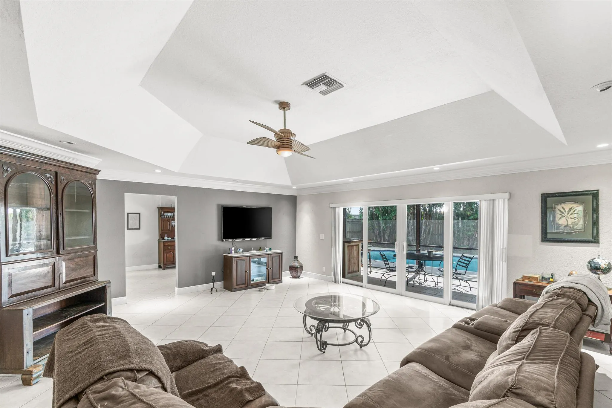 8412 White Egret Way