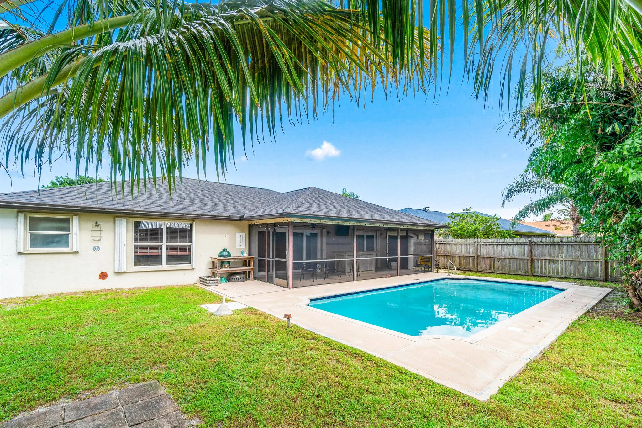 8412 White Egret Way