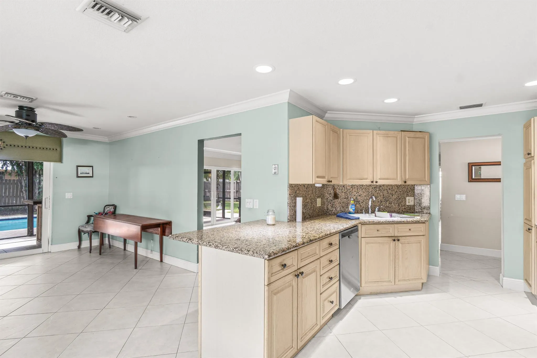 8412 White Egret Way