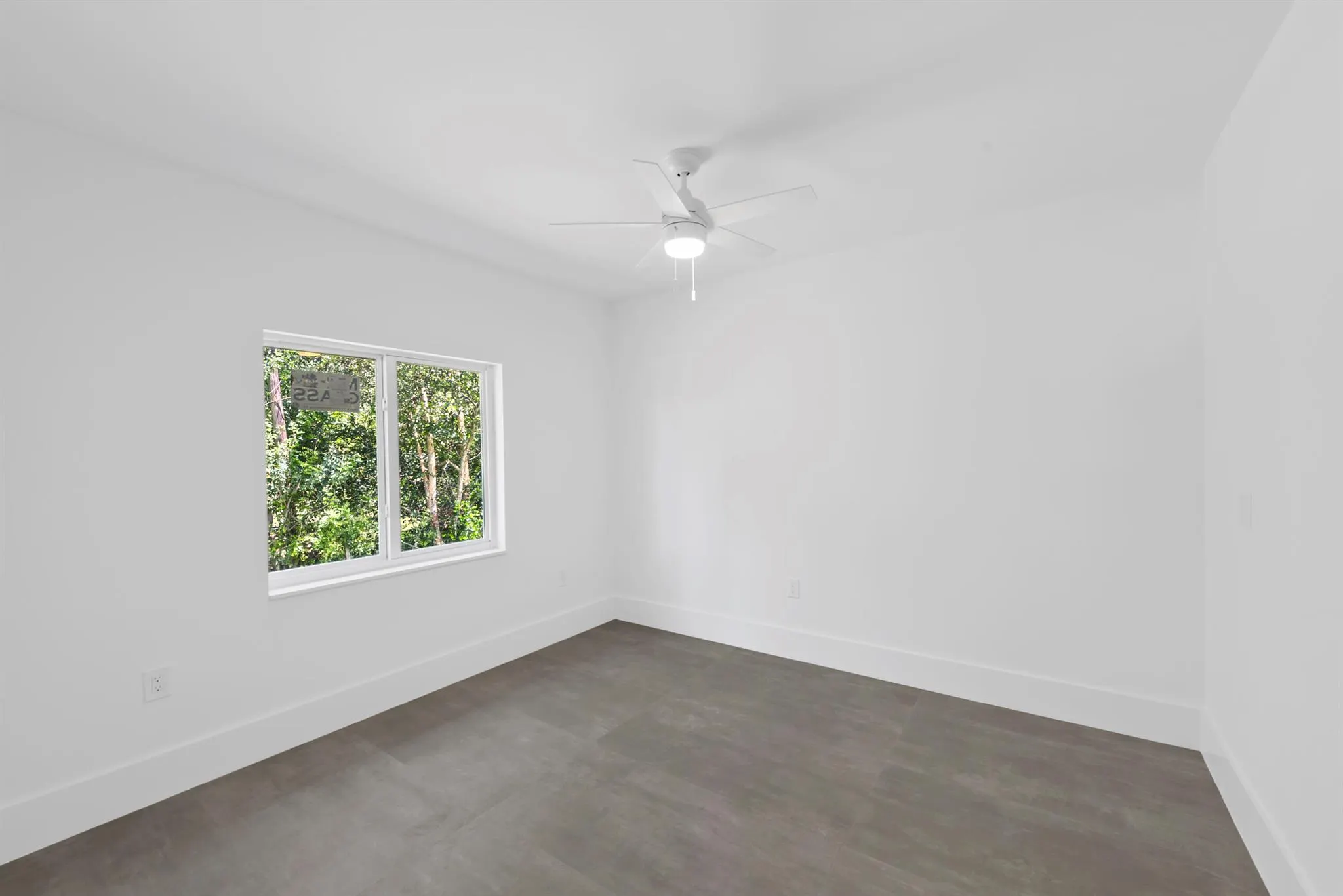 13350 61st Lane N