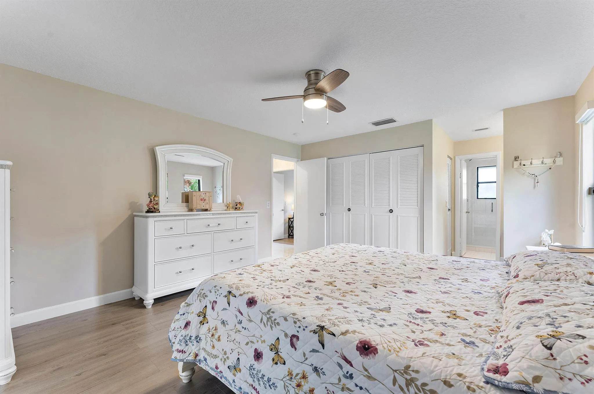 319 Elmira Court