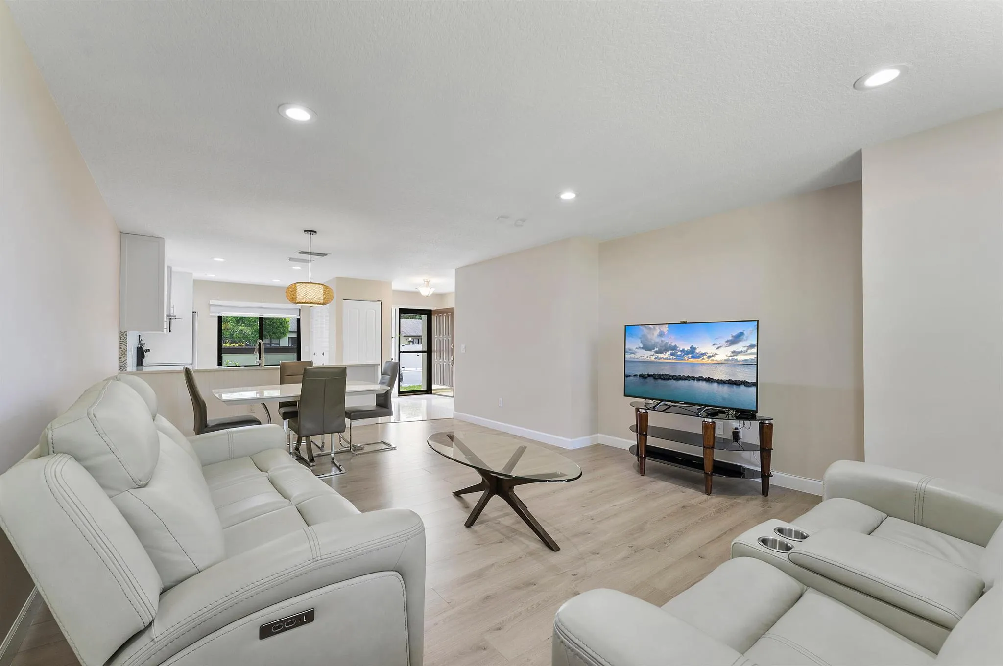 319 Elmira Court