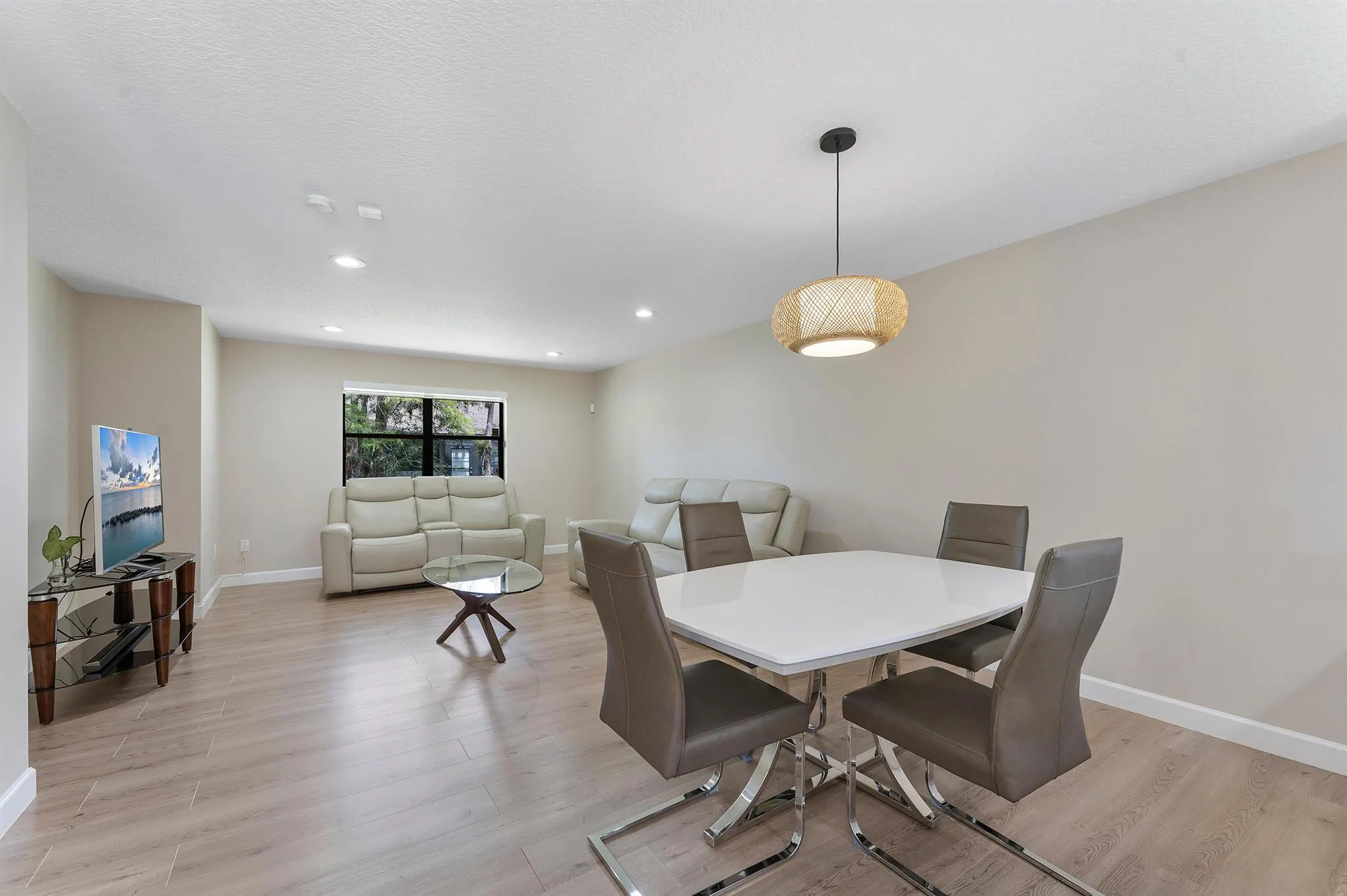 319 Elmira Court