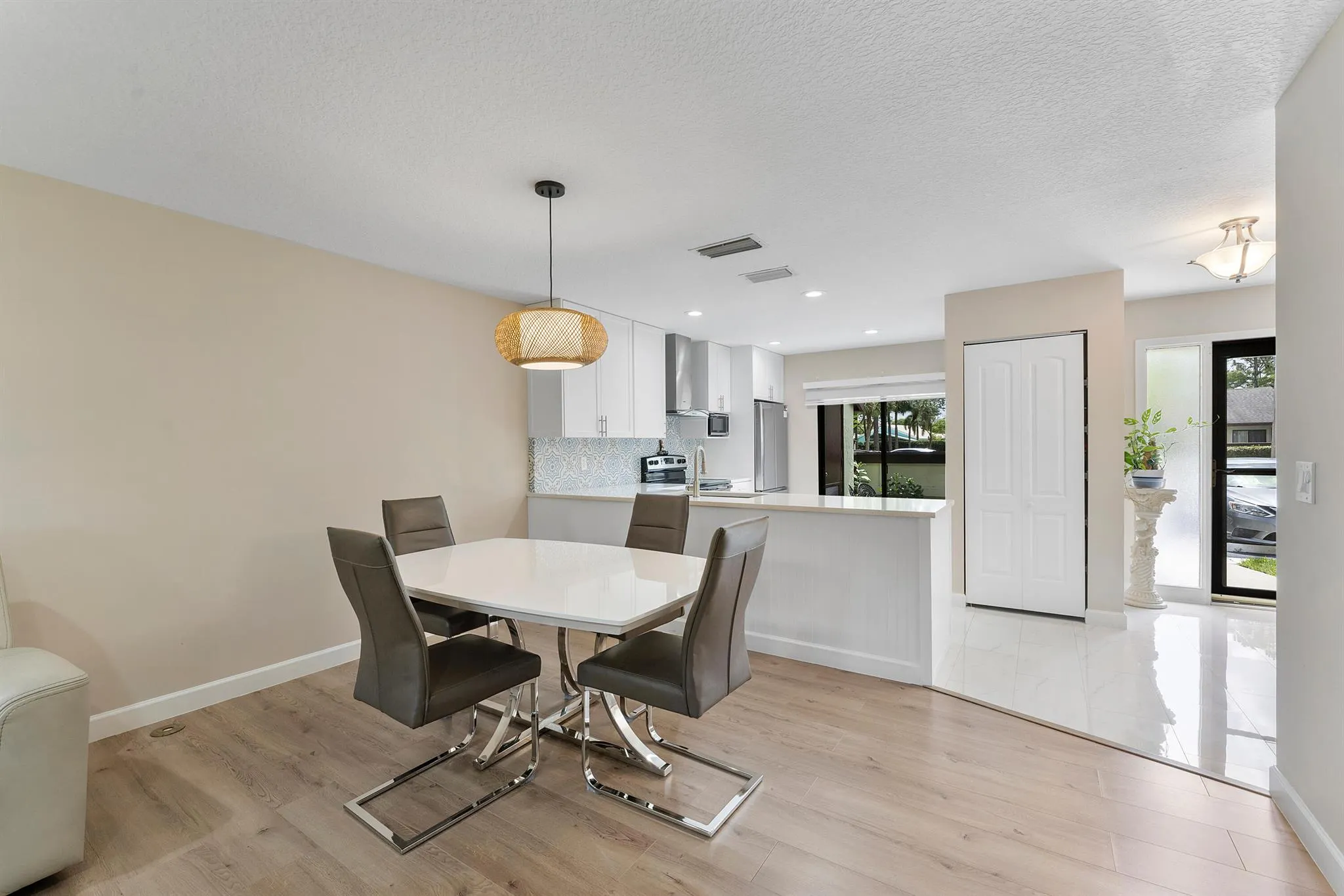 319 Elmira Court