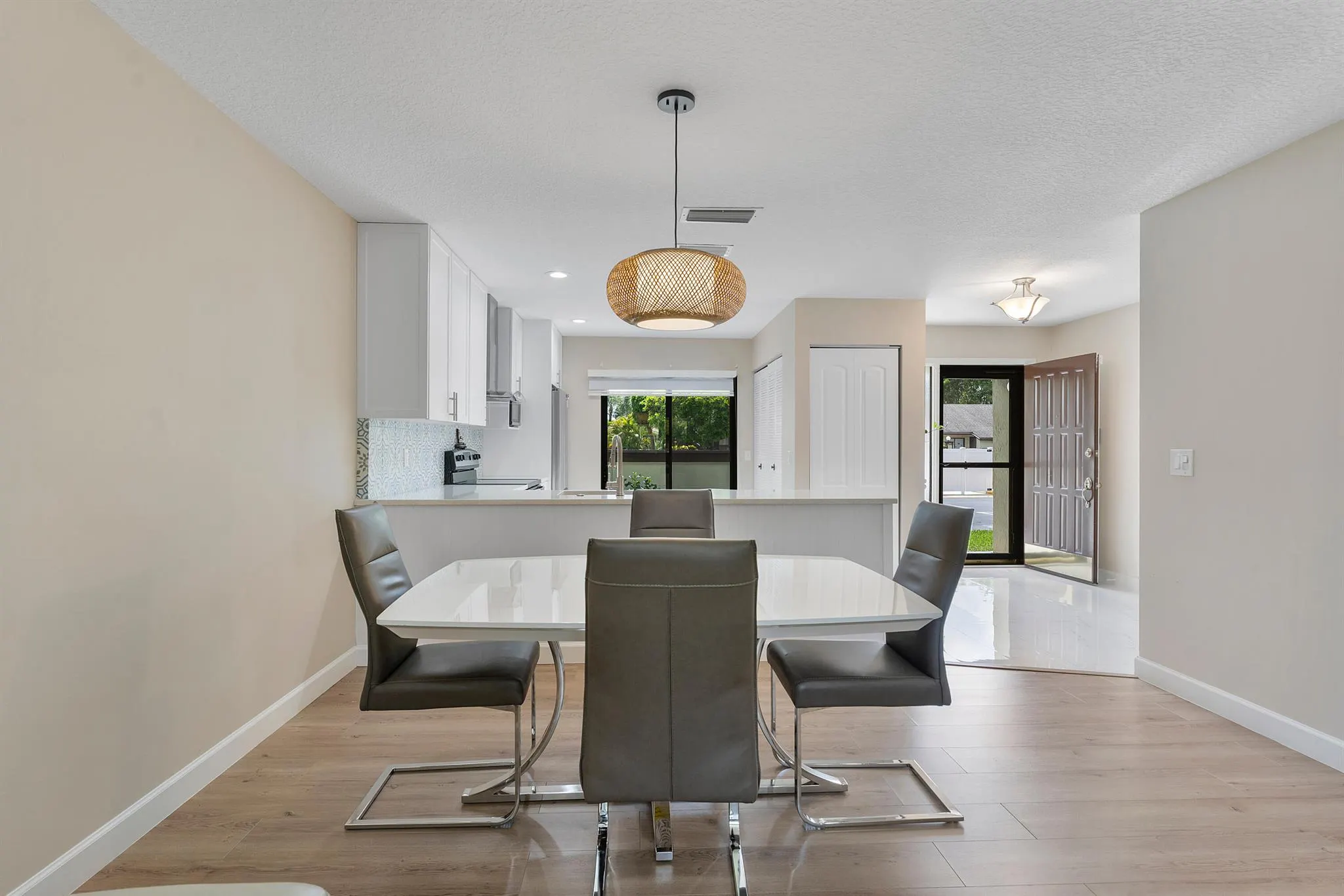 319 Elmira Court