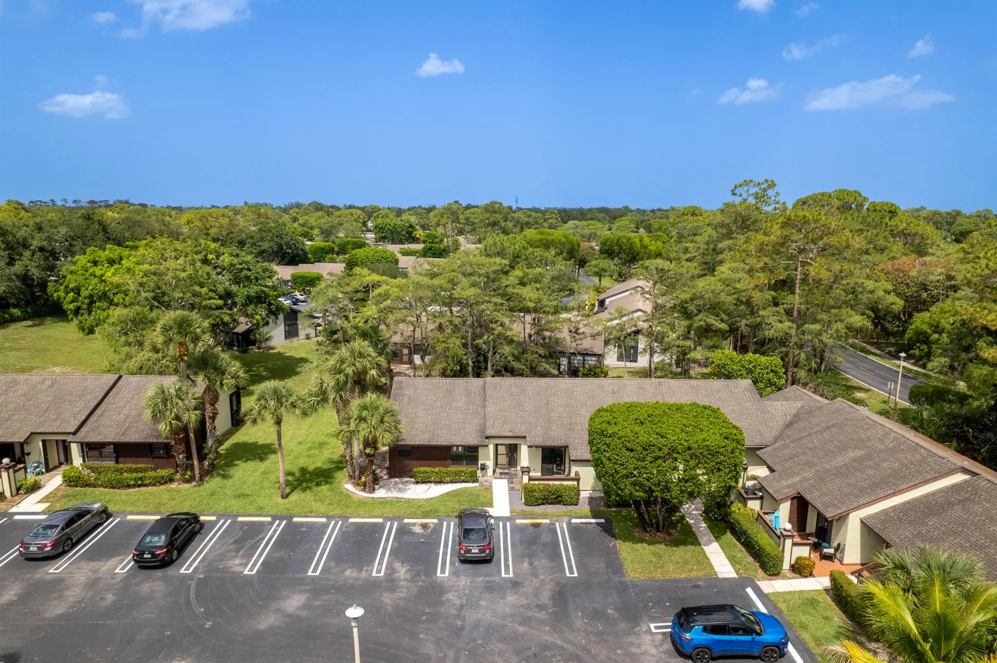 319 Elmira Court