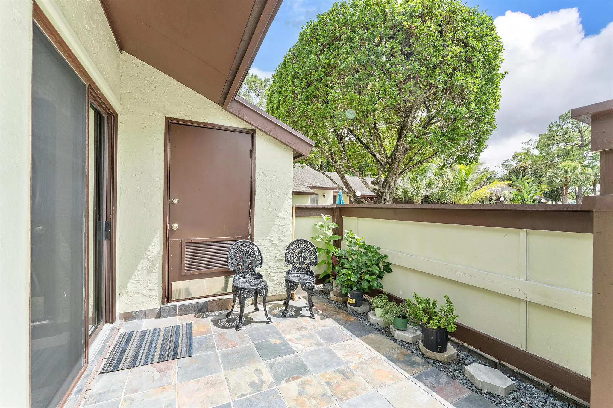 319 Elmira Court