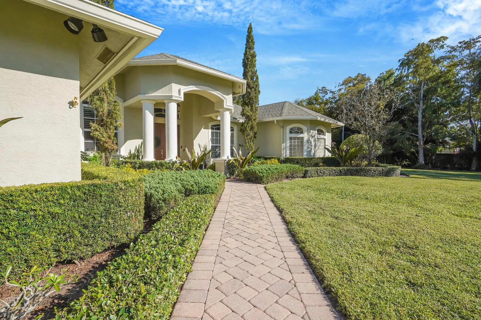 15132 87th Trail N