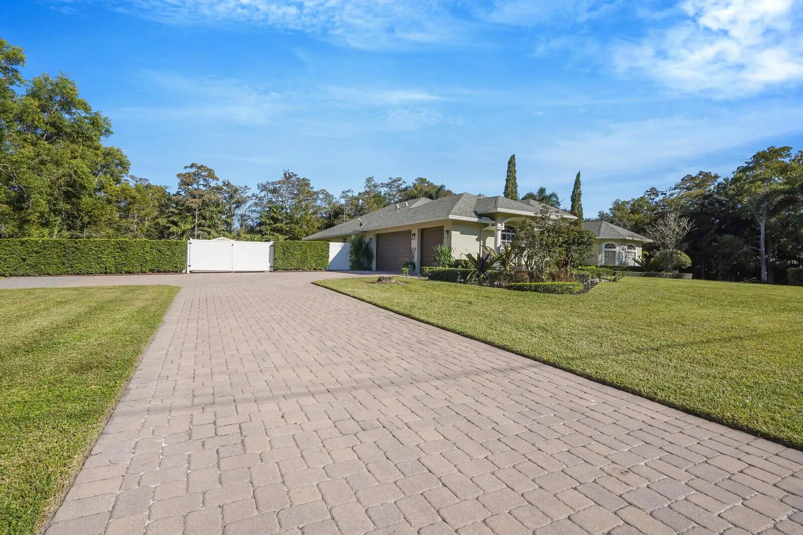 15132 87th Trail N