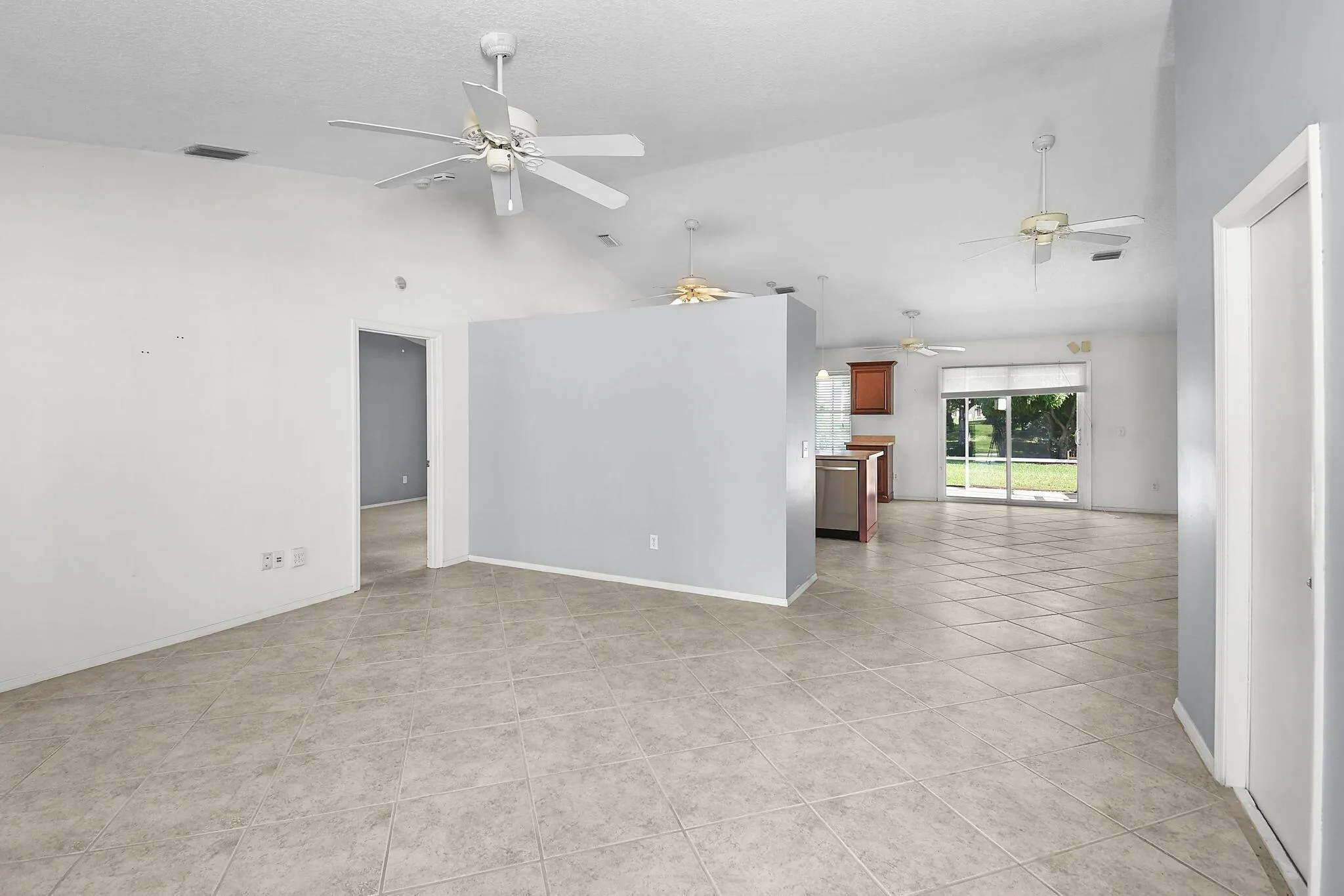 503 NE Solida Circle