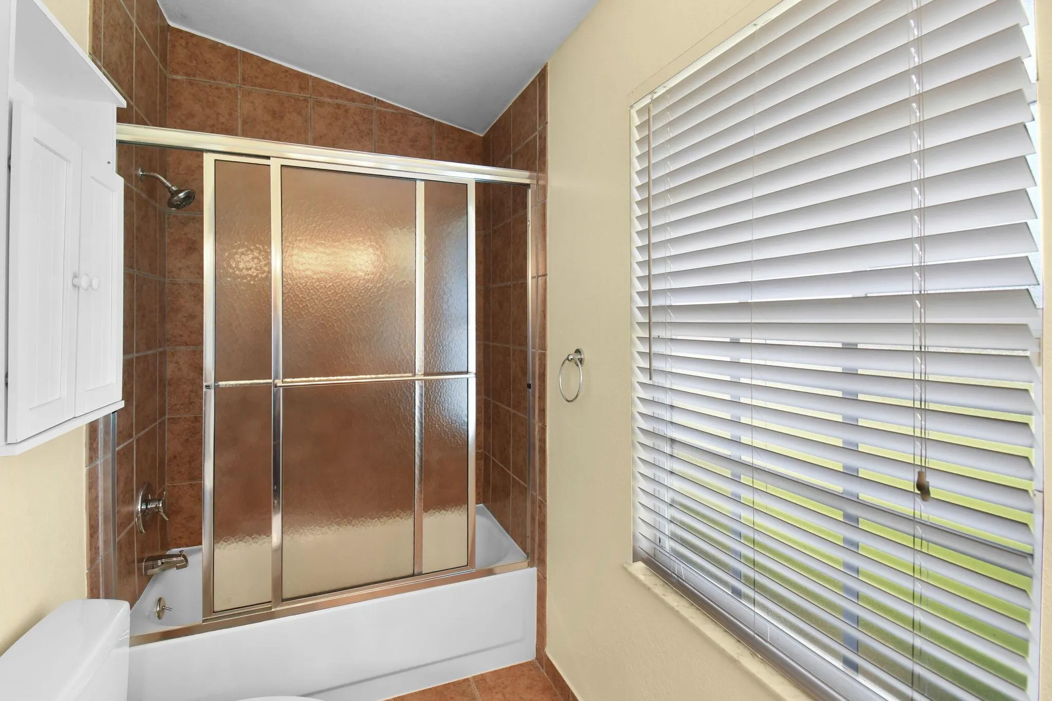 503 NE Solida Circle