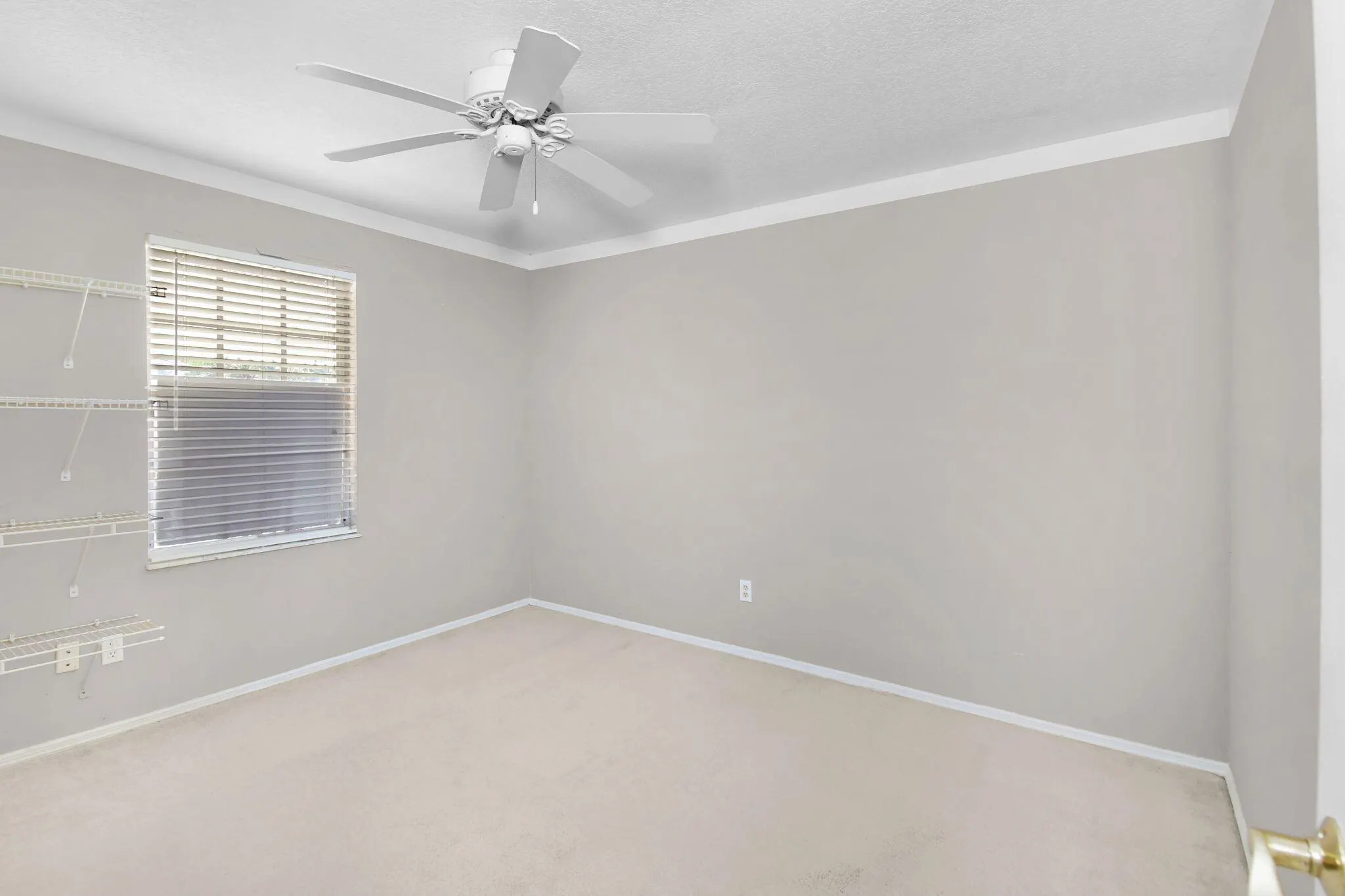 503 NE Solida Circle