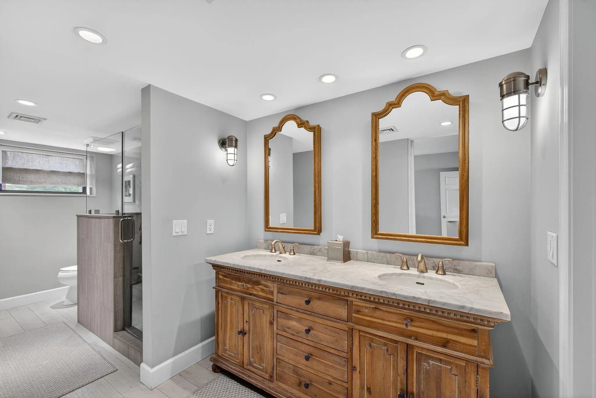 16670 Traders Crossing N, #111