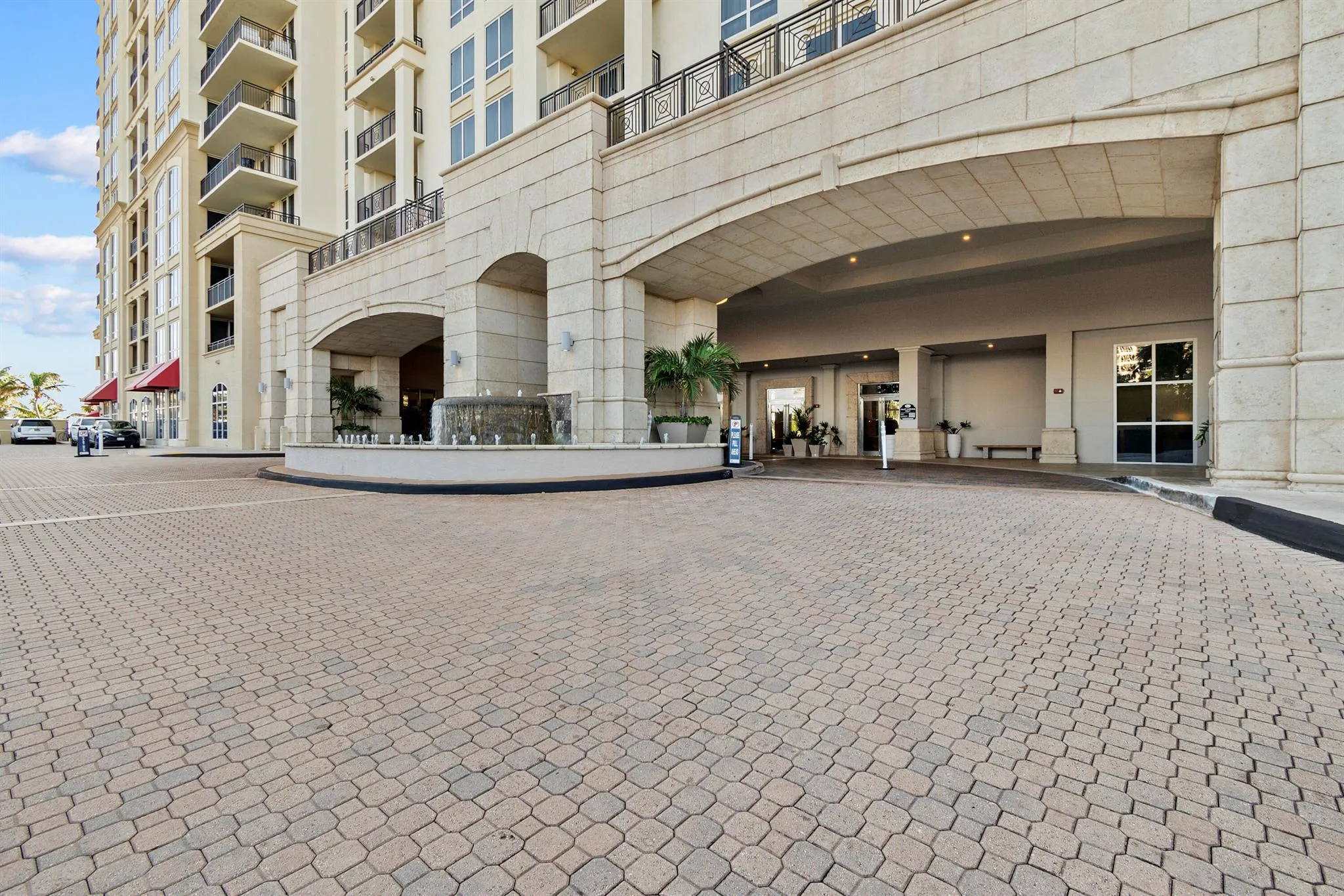 3800 N Ocean Drive, #653