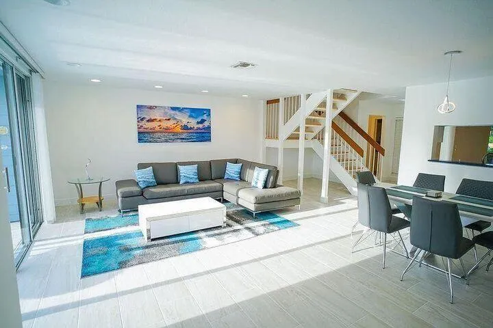 1511 Ocean Dunes Circle, #1511