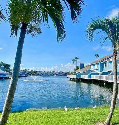 1511 Ocean Dunes Circle, #1511