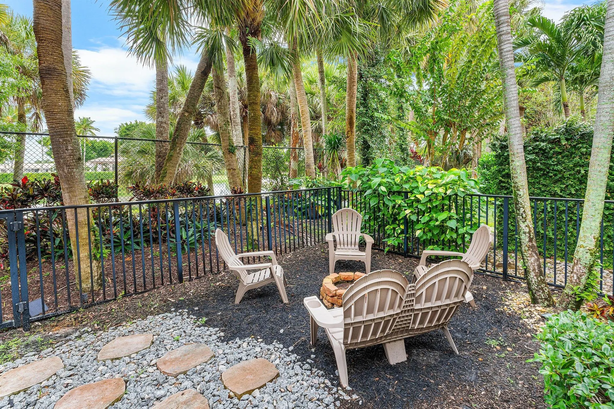 2115 Foxtail View Court