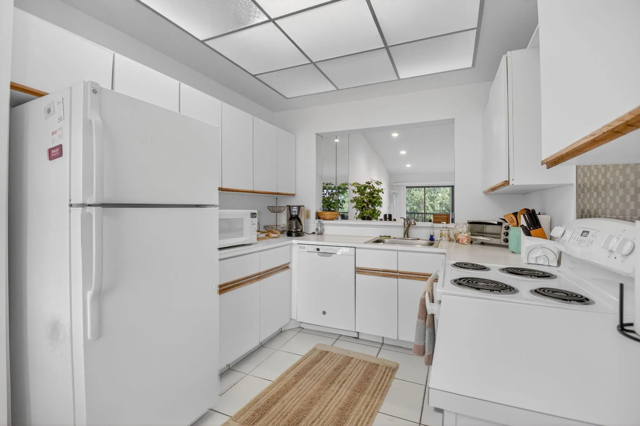5055 Oak Hill Lane, #222