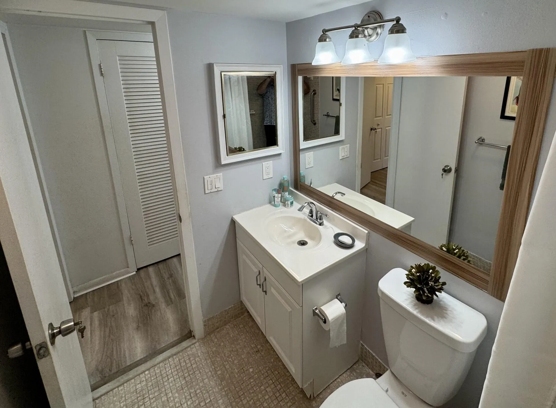 273 Mansfield G, #273