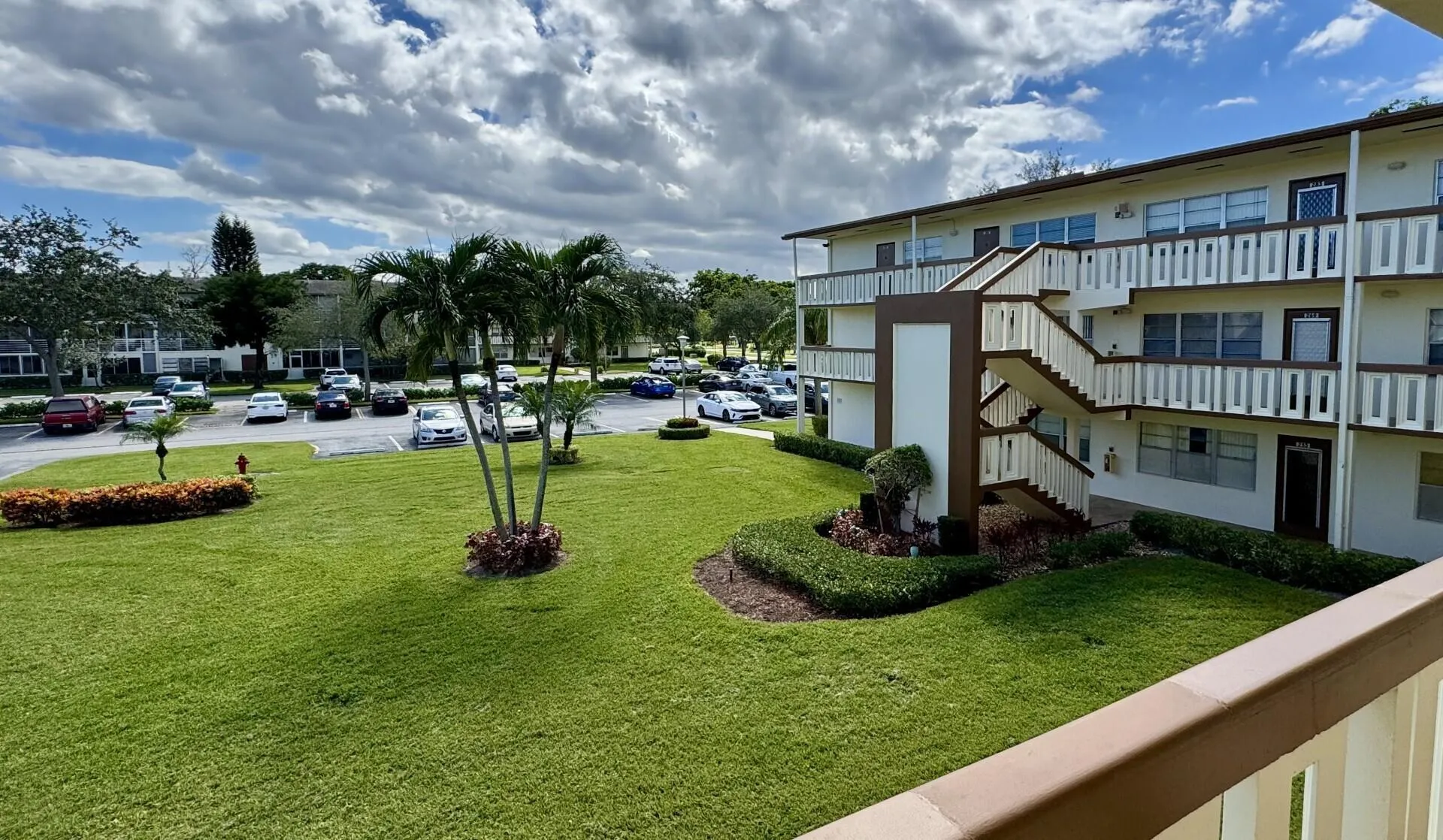 273 Mansfield G, #273