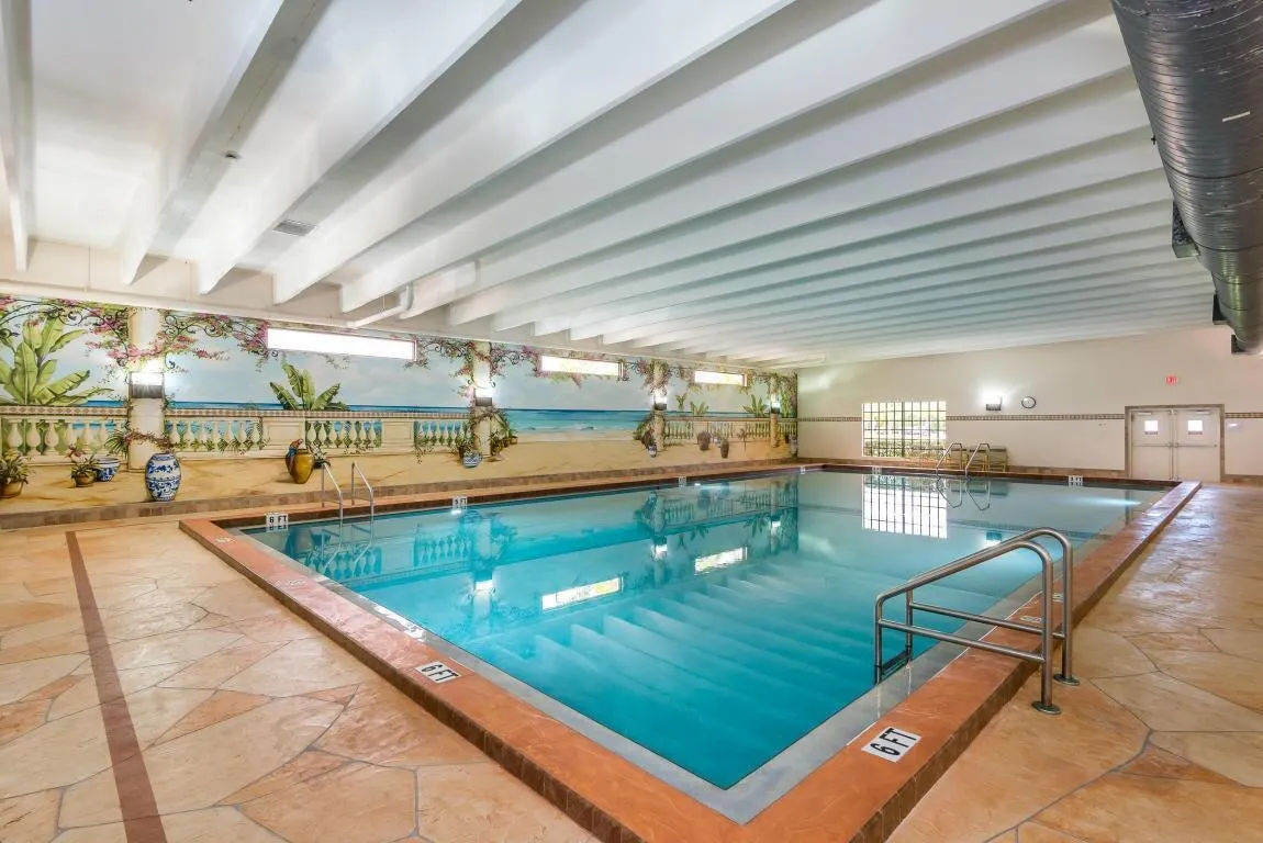 273 Mansfield G, #273