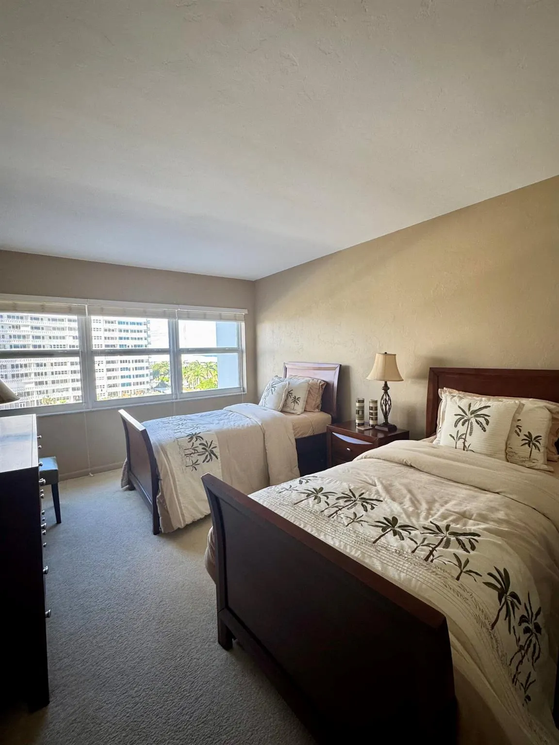 2100 S Ocean Drive, #6a