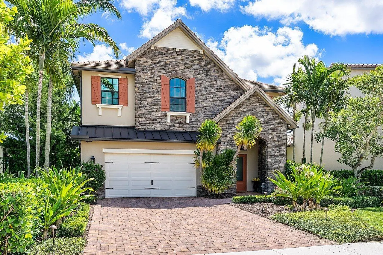 8348 Grand Prix Lane